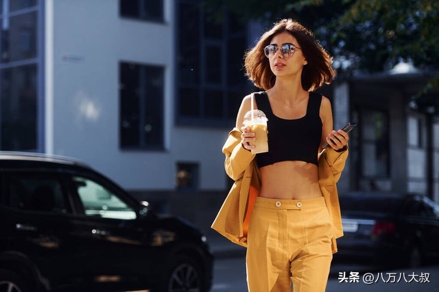 年度回顾：2023年国内外搜索最多的十个关键字